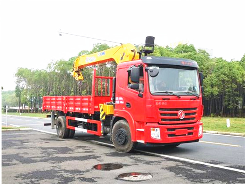 東風(fēng)錦程單橋國(guó)六随車吊